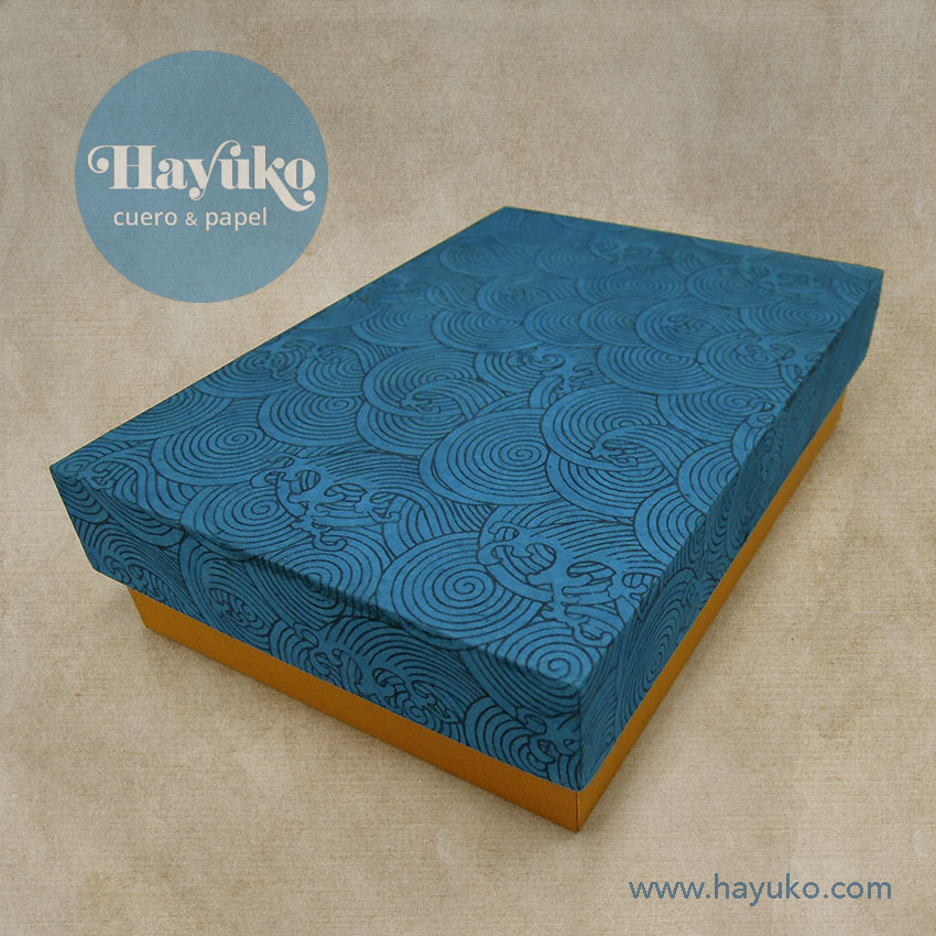 Hayuko ,caja, encuadernacion artesanal, papel artesano, hecho a mano
Asturias,,taller artesano, artesanal Gijon