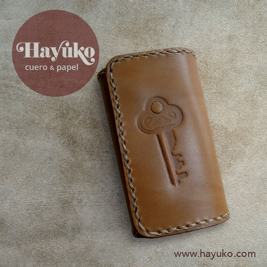Hayuko , llavero 6 llaves, personalizado llave, cosido a mano, hecho a mano, cuero
Asturias, artesania, artesanal Gijon