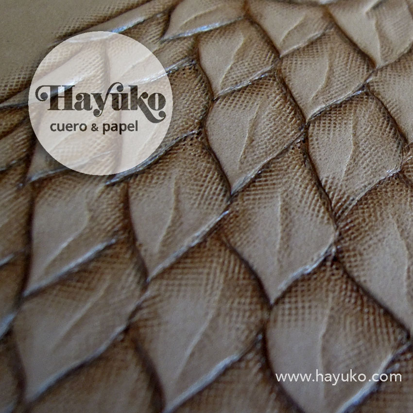 Hayuko , vaciabolsillos juego de tronos, personalizado, familia winter, cosido a mano, hecho a mano, cuero
Asturias, artesania, artesanal Gijon
