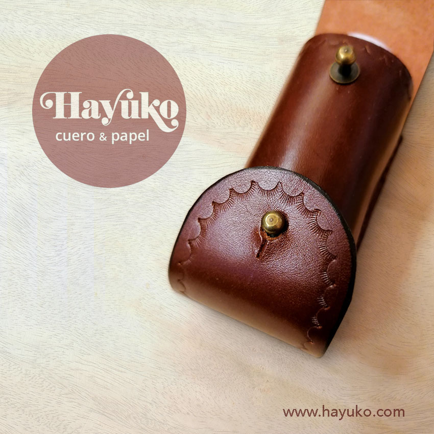 Hayuko , funda golf, pelotas golf, hecho a mano, cosido a mano, cuero
Asturias,,taller artesano, artesania, Gijon