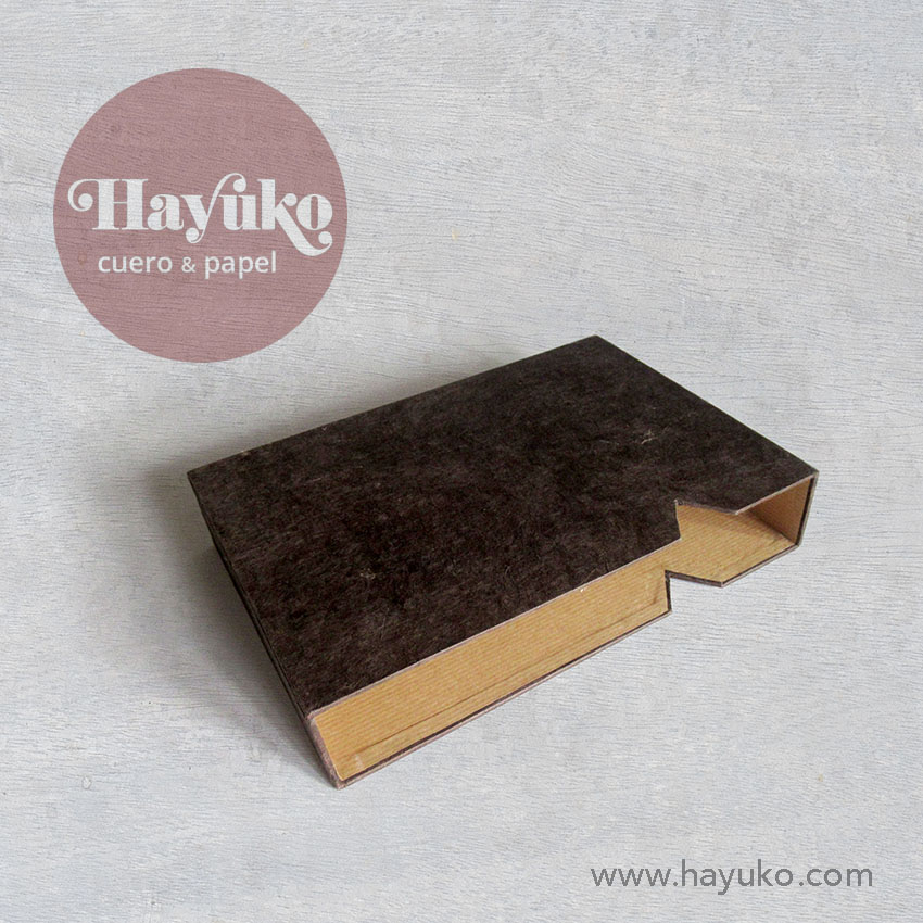 Hayuko , encuadernacion artesanal, caja contenedorra, martin fierro
Asturias,,taller artesano, artesania, Gijon