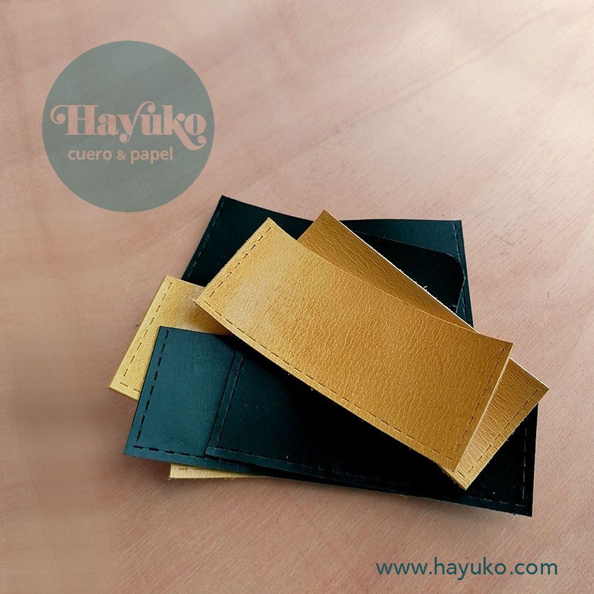 Hayuko ,tarjetero, hecho a mano, cosido a mano, cuero
Asturias,,taller artesano, artesania, Gijon