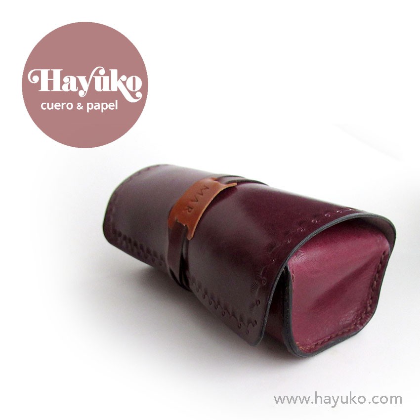Hayuko , caja cuero, estuche, personalizada, hecho a mano, cosido a mano,, cuero,
Asturias, artesano, artesania, Gijon