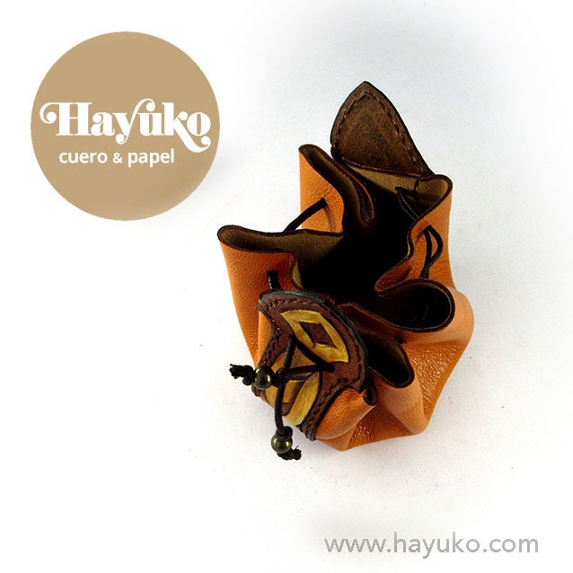 Hayuko,judas, limosnera, hecho a mano, cosido a mano, pintado a mano
Asturias, artesano, artesania, Gijon